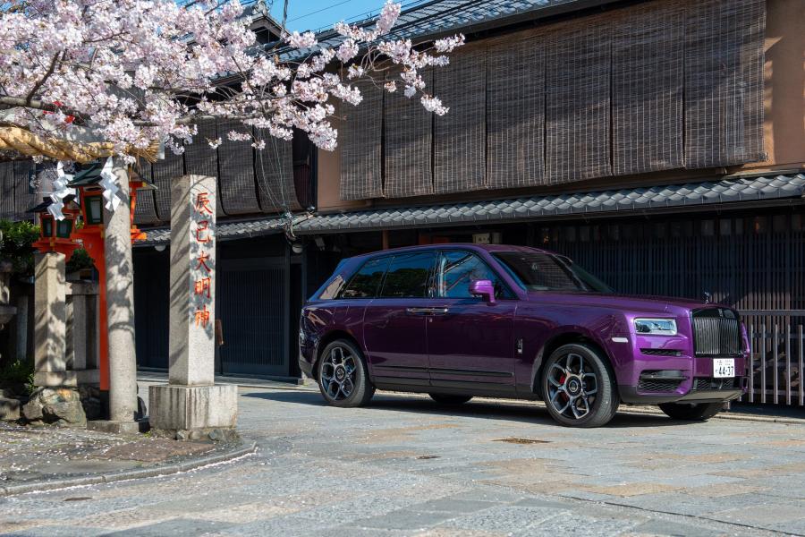  Rolls-Royce Cullinan 2018 года  (JP) (фото 21 из 29)